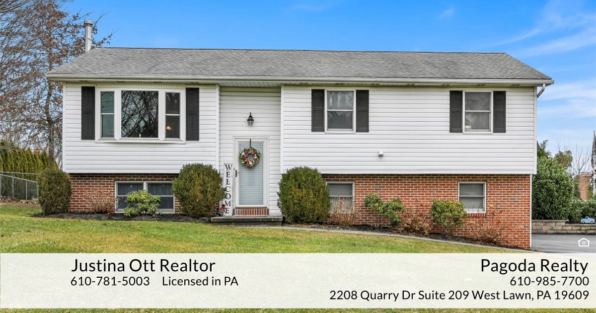 15 Ginna B Dr, Robesonia, PA 19551